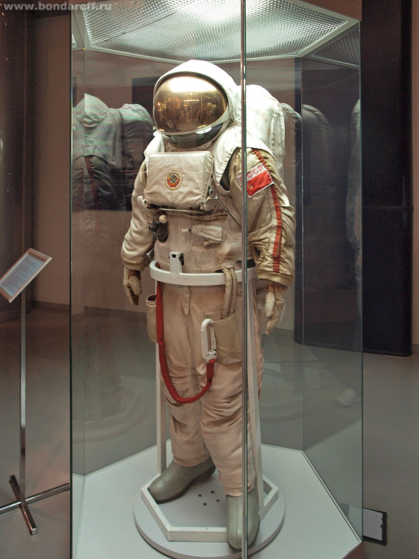 Музей космонавтики. Лунный скафандр